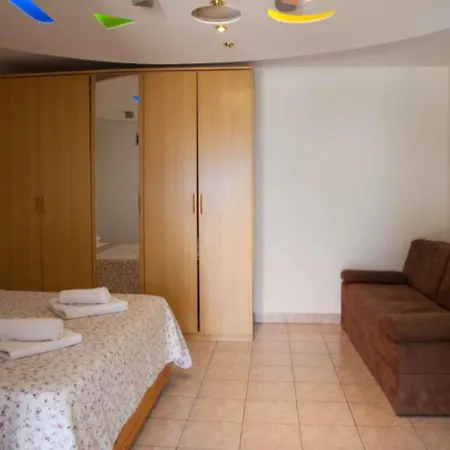 Comfort Rijeka - One Bedroom With Terrace 8 Διαμέρισμα *