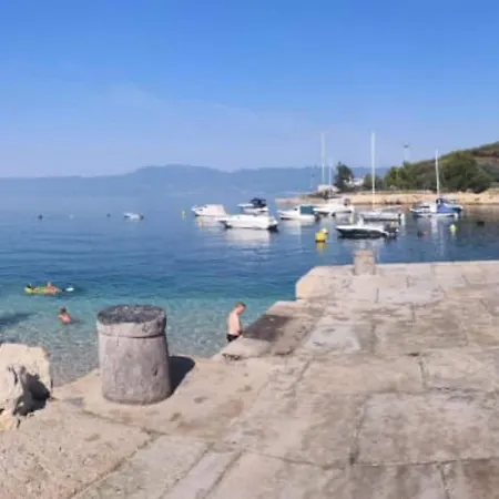 Comfort Rijeka - One Bedroom With Terrace 8 *